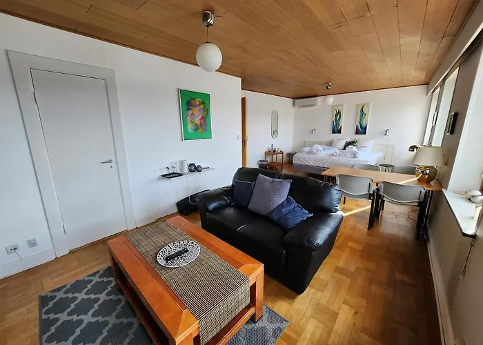 Grannys Harbour View - 1st Floor *
